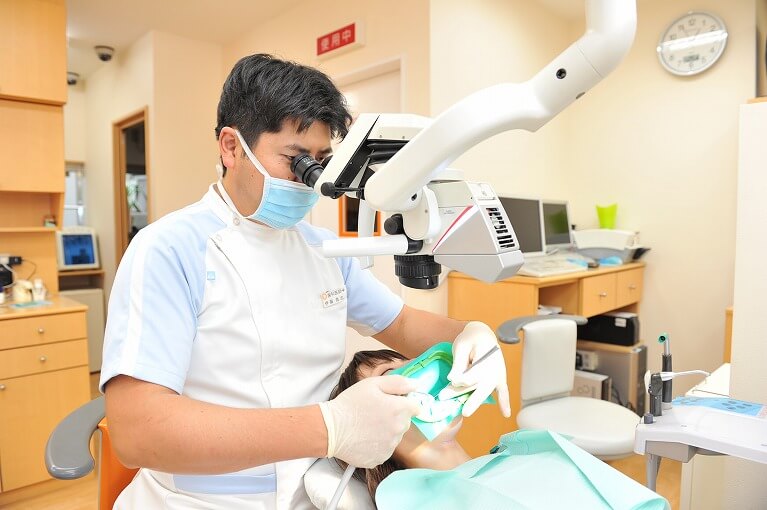 根管治療　精密歯内療法